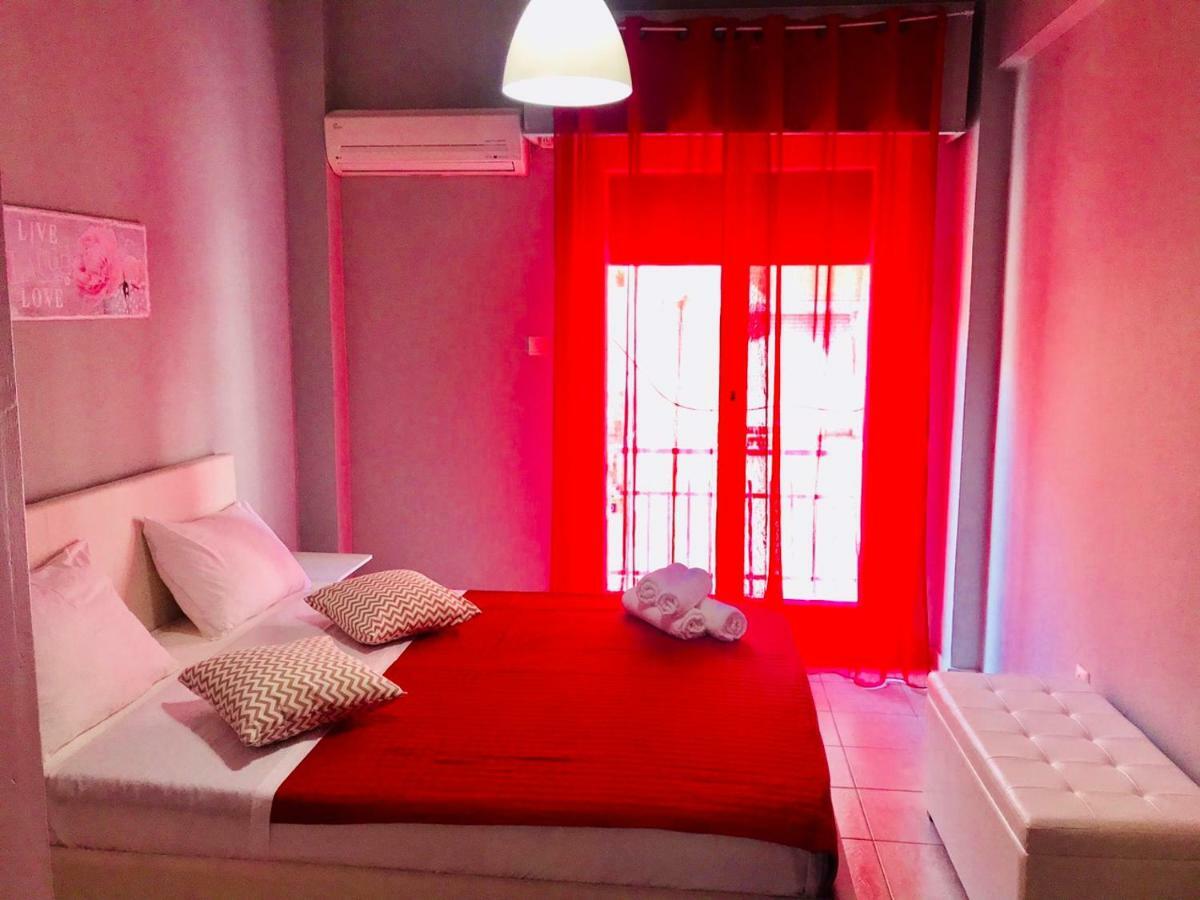 Merilyn Central Apartment Athens Ngoại thất bức ảnh